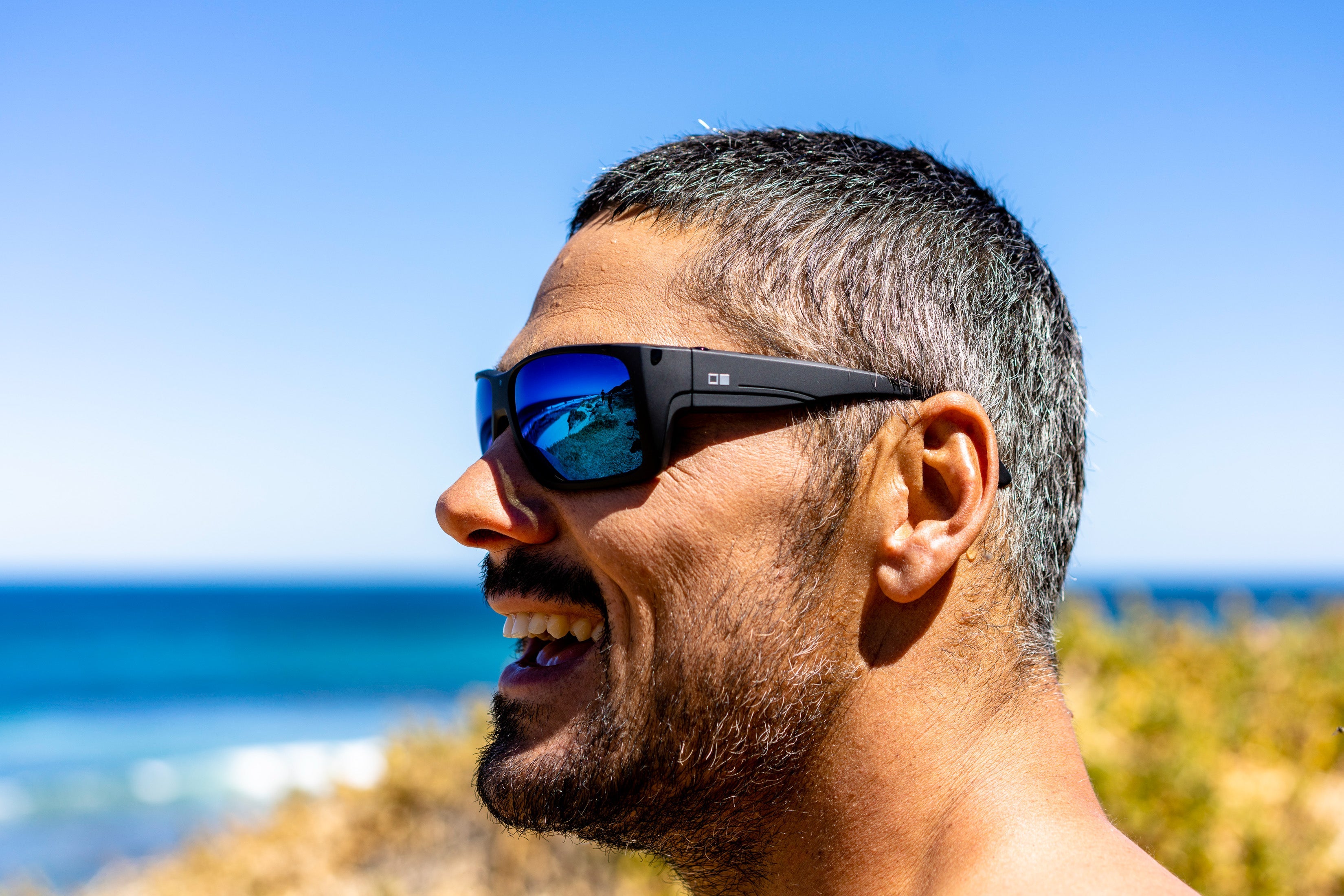 Coastin : Black Woodland Matte / L.i.t. Polar Mirror Blue