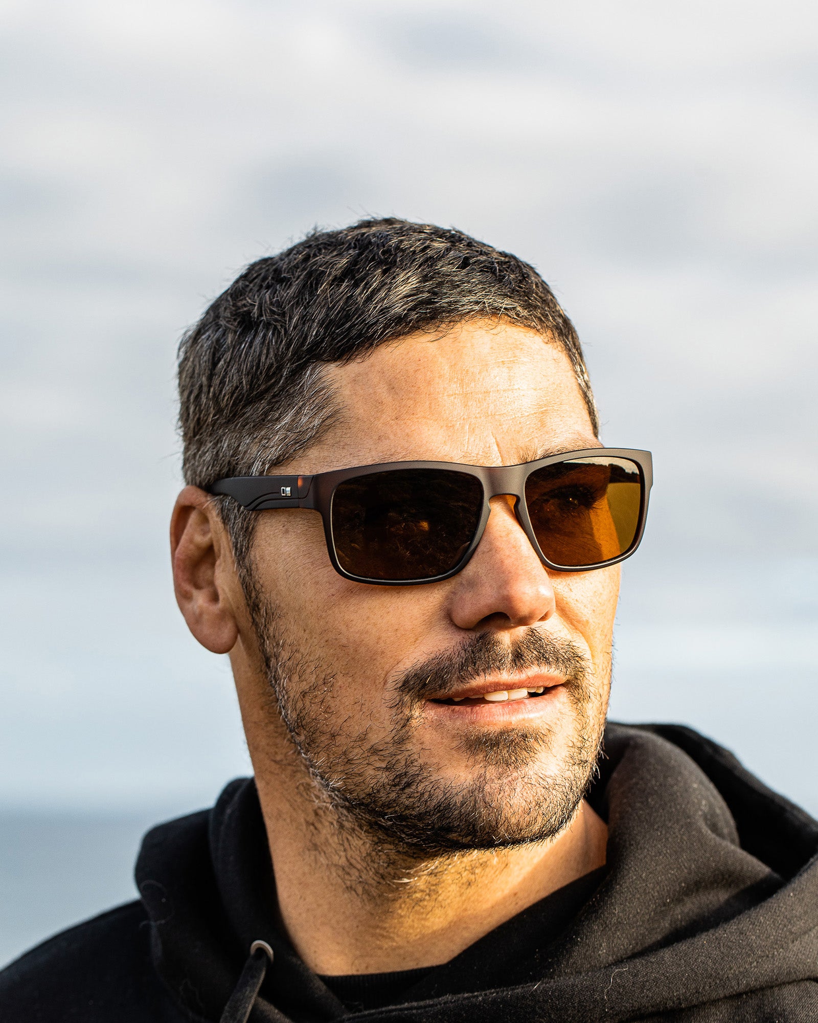 Rambler Sport : Matte Espresso / L.i.t. Polar Brown