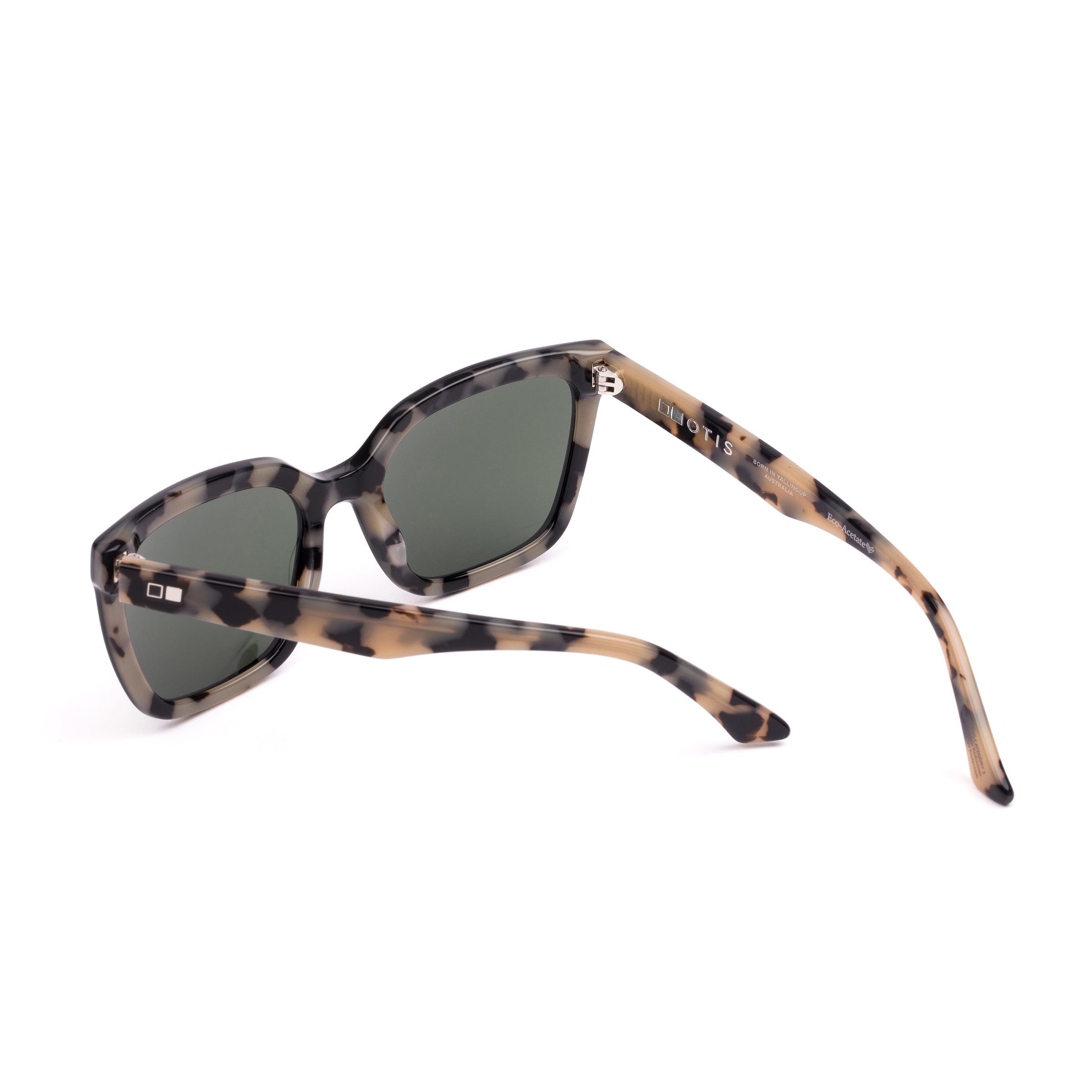 Pursuit : Eco Havana Liquorice / Grey Polar