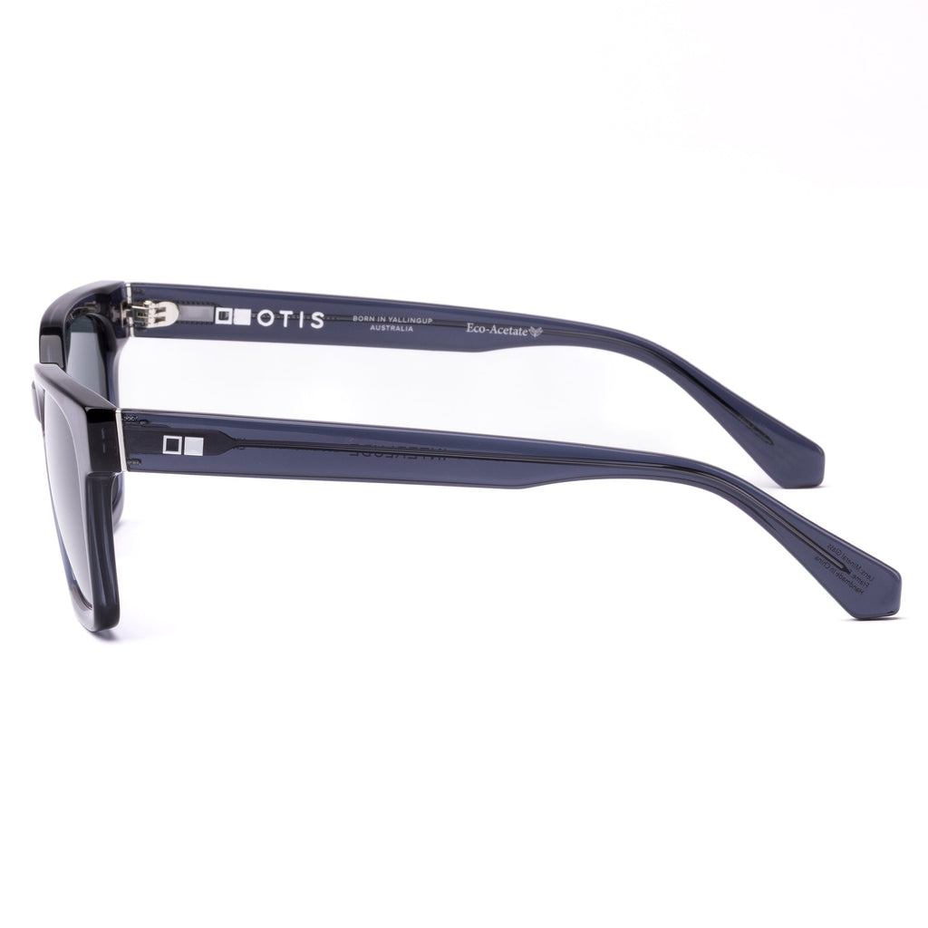 Interlude : Eco Crystal Reef / Smokey Blue Polar