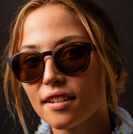 Offset Sport : Matte Amberwood Tort / Brown Polar