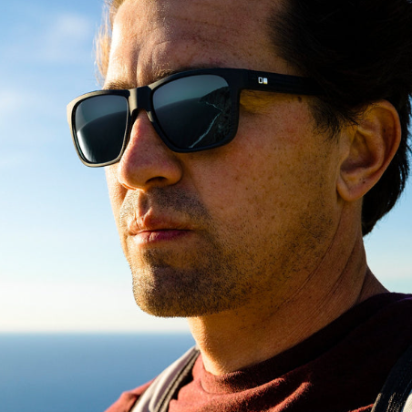 Life On Mars : Matte Black Tort / Grey Polar